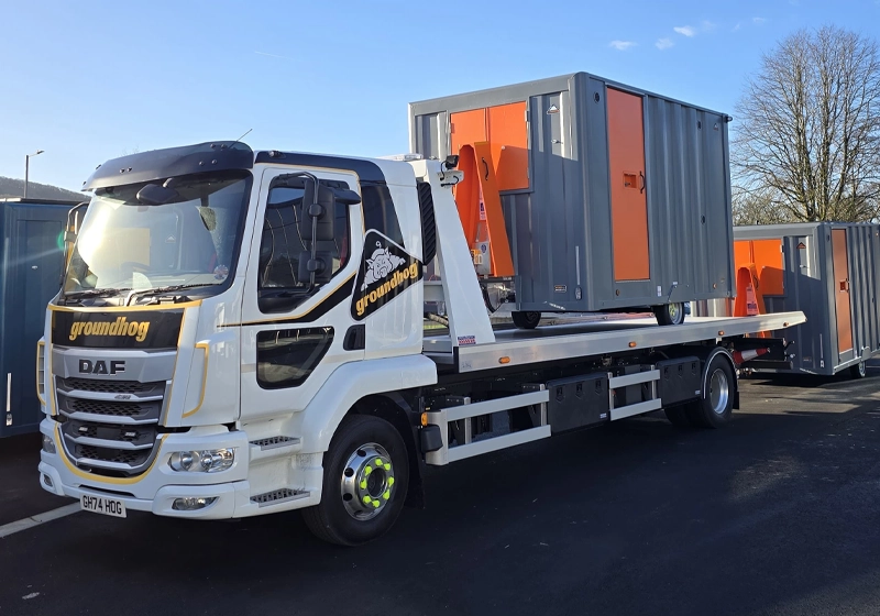 Robust logistics for on-site delivery throughout the UK